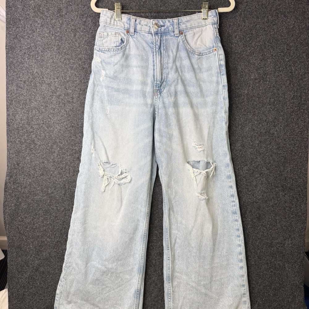 H&M Divided Jeans Womens 6 Light Wash Distressed High Rise Wide Leg Y2K